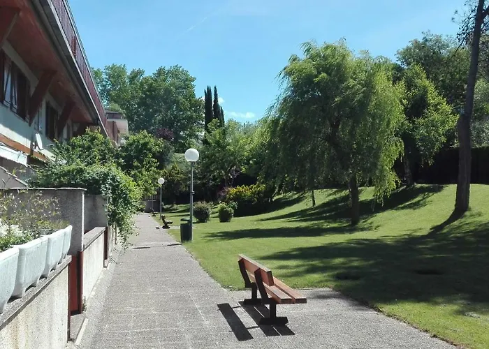 La Terraza Del Sauce * Jaca